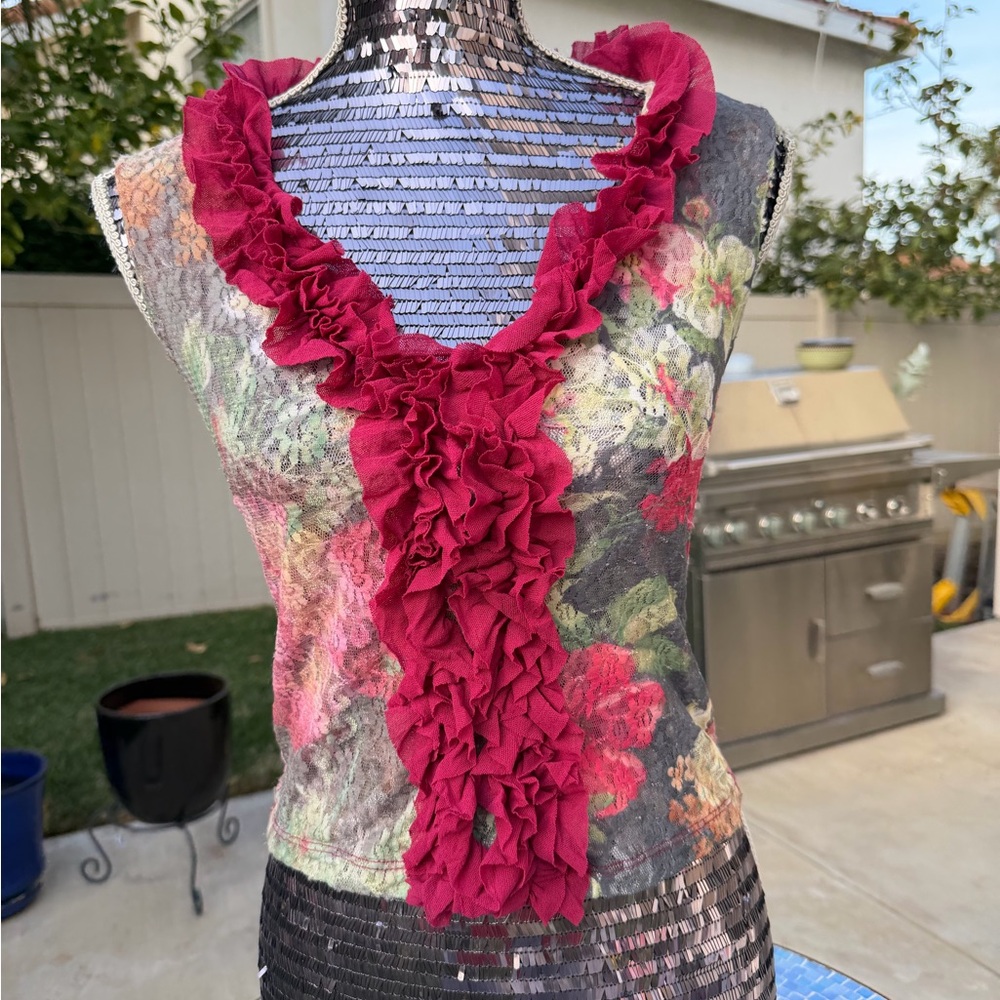 Sweet Pea Ruffle Top in Red and Floral